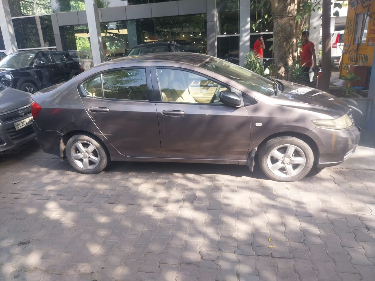 Honda City(2011-2014) 1.5 V At