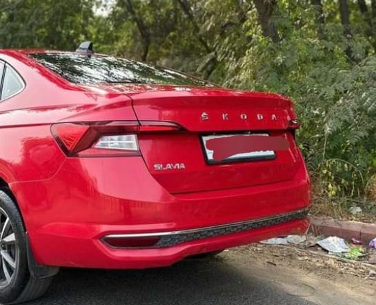 Skoda Slavia(2022-2023) Style 1.0l Tsi At