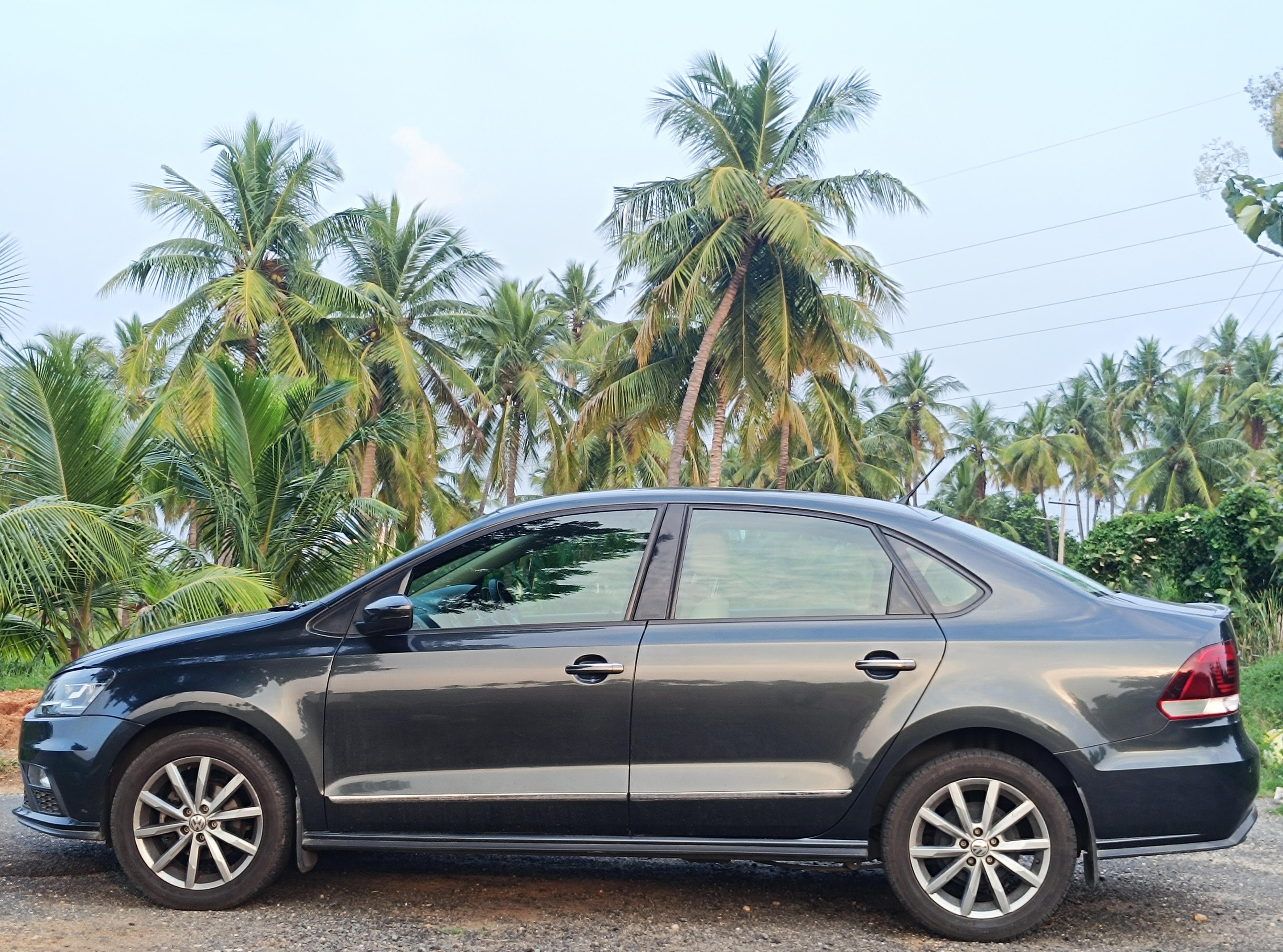 Volkswagen Vento(2015-2019) Highline 1.2 Petrol At