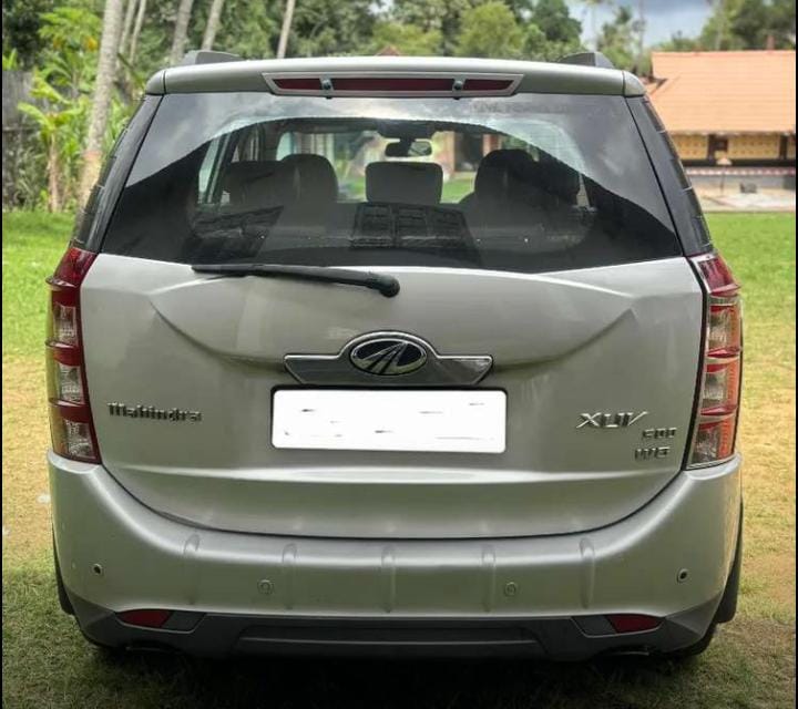 Mahindra Xuv500(2011-2015) W8