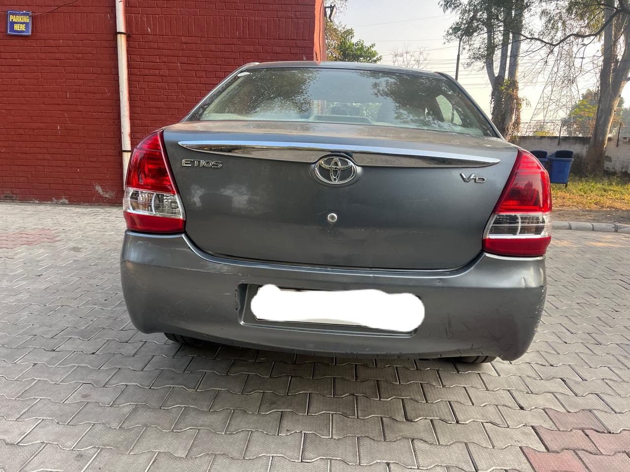 Toyota Etios(2013-2014) Gd