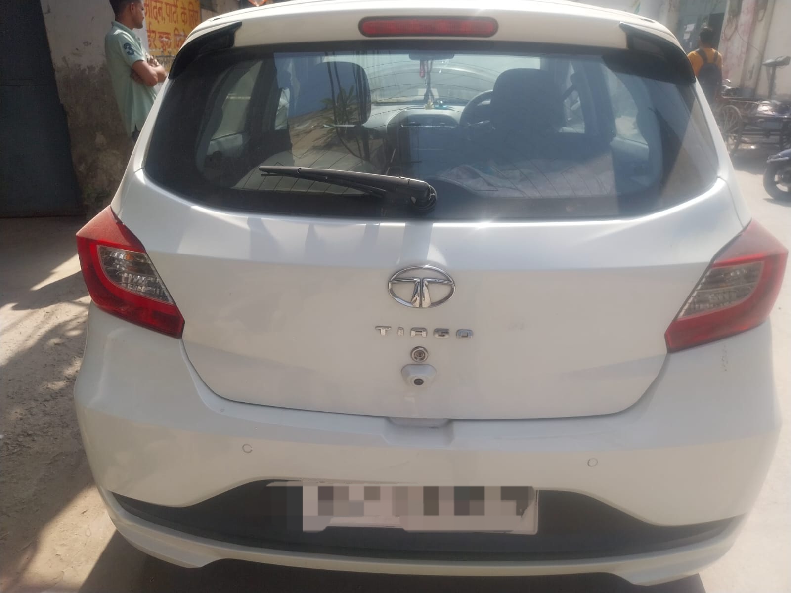 Tata Tiago(2016-2019) Revotron Xt