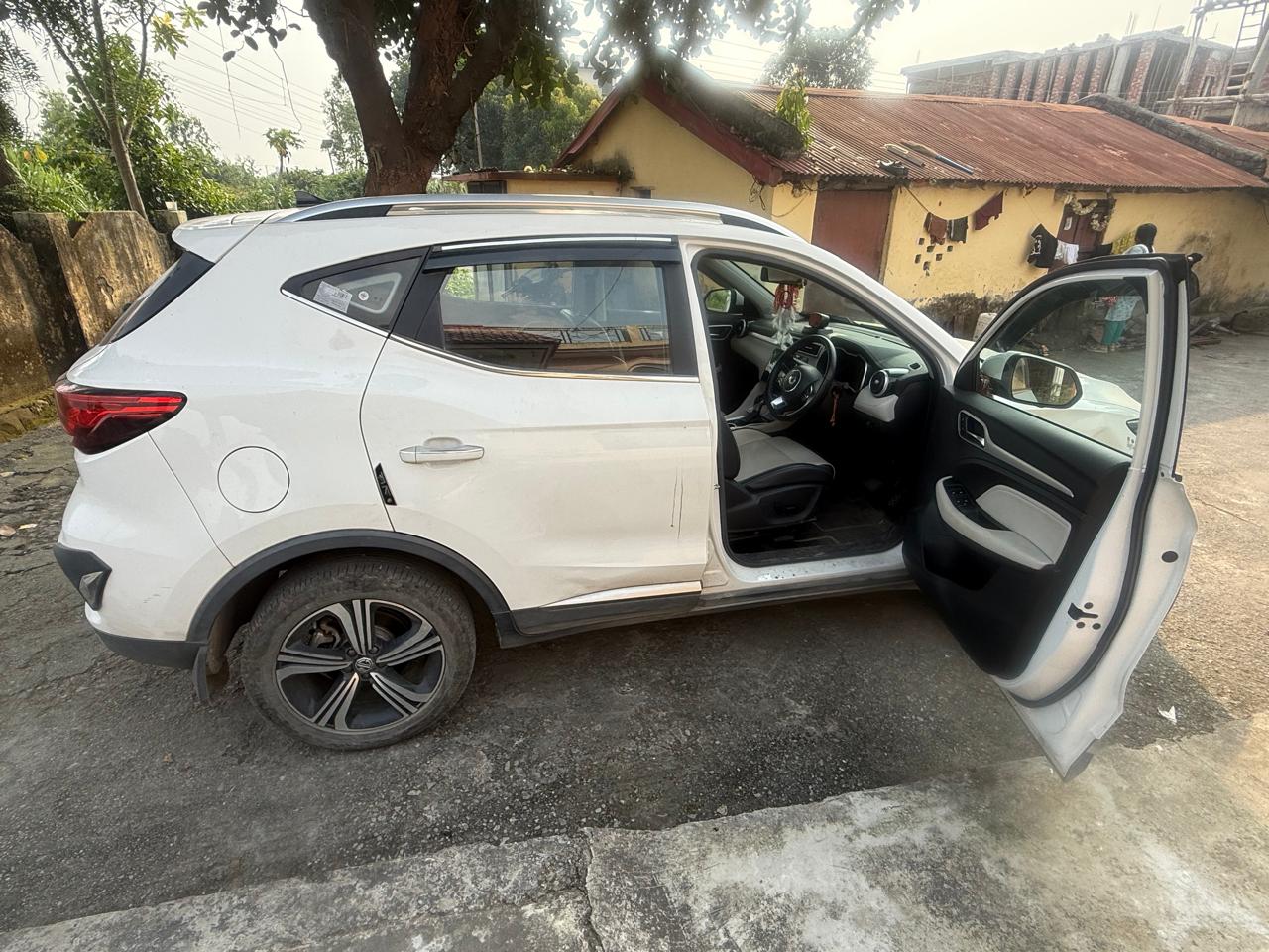 Mg Astor(2021-2023) Sharp 1.5 Cvt