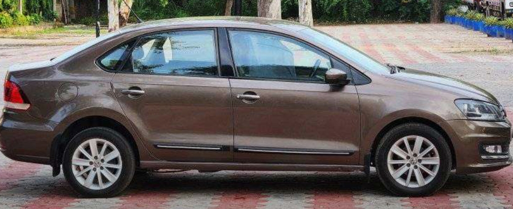 Volkswagen Vento(2015-2019) Highline Petrol