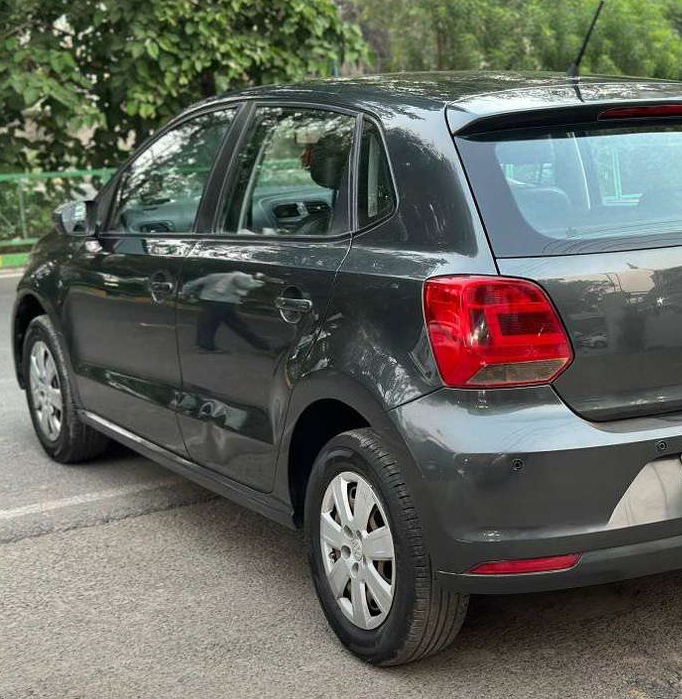 Volkswagen Polo(2016-2019) Comfortline 1.0l P