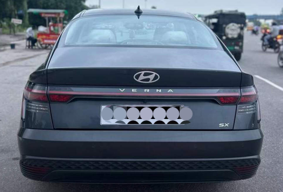 Hyundai Verna Sx O 1.5 Vtvt Ivt