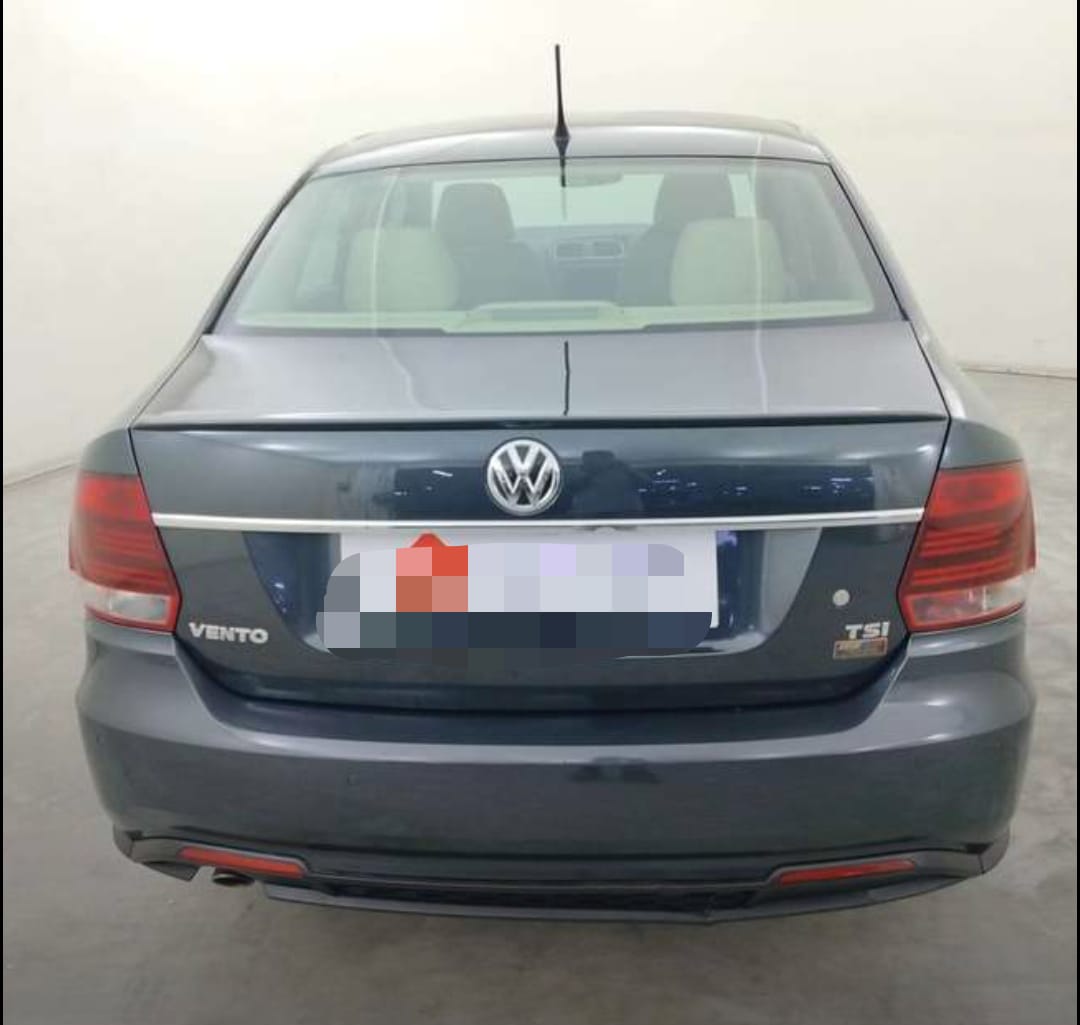 Volkswagen Vento(2020-2022) Highline 1.0 Petrol At