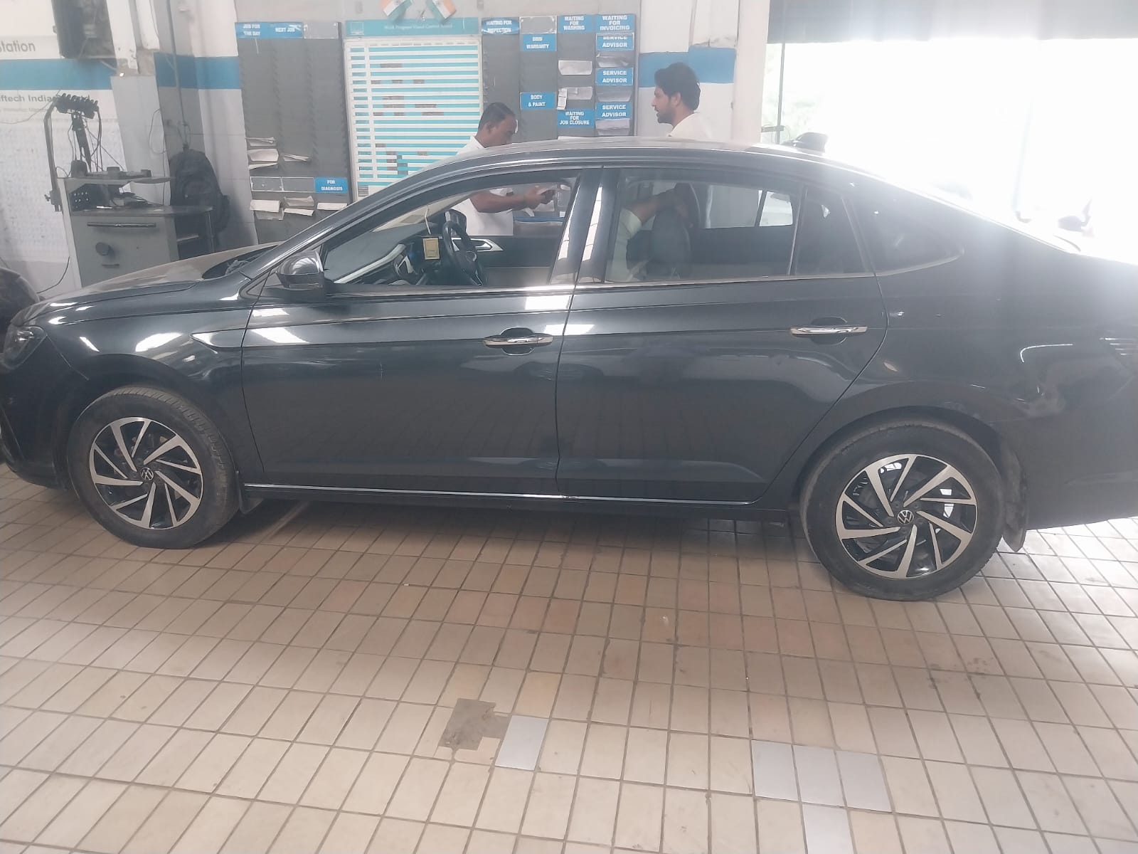 Volkswagen Virtus Topline 1.0 Tsi At