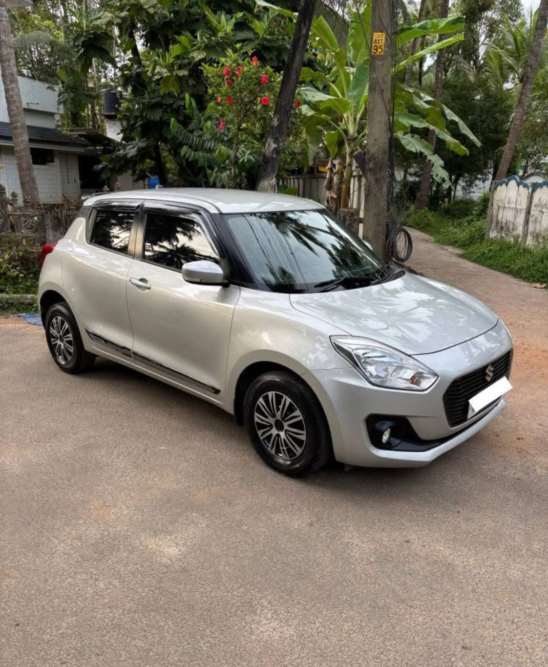 Maruti Suzuki Swift(2019-2021) Vxi