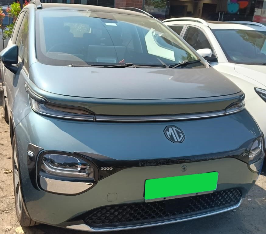 Mg Windsor Ev Essence