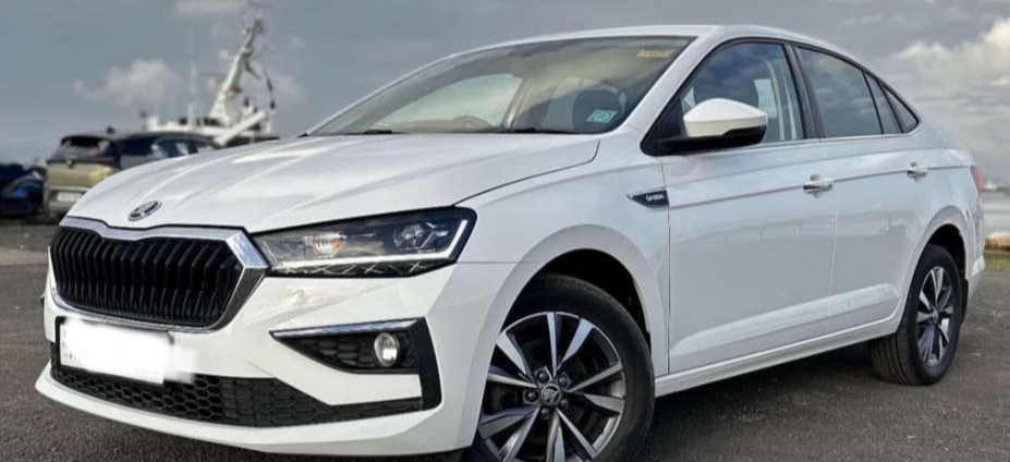 Skoda Slavia(2022-2023) Style 1.0l Tsi At