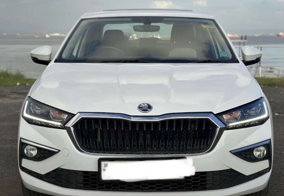 Skoda Slavia(2022-2023) Style 1.0l Tsi At