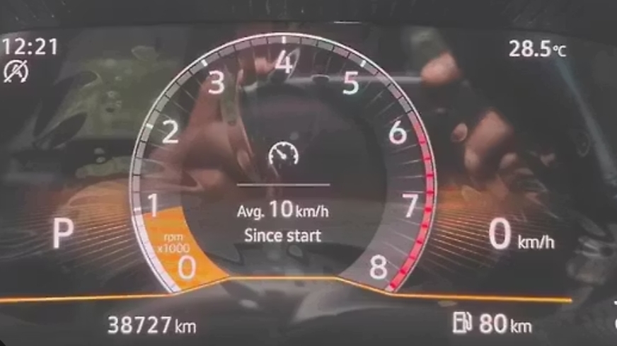 Skoda Slavia(2022-2023) Style 1.0l Tsi At