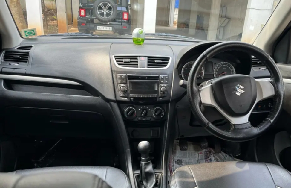 Maruti Suzuki Swift(2014-2018) Vxi