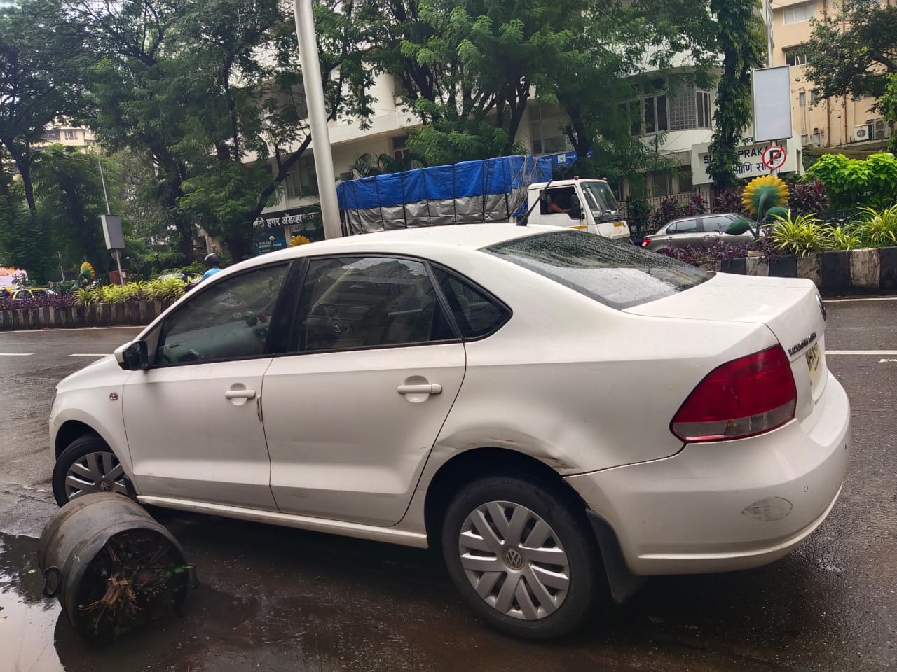 Volkswagen Vento(2010-2012) Comfortline Petrol
