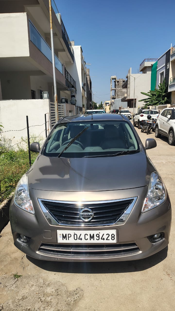 Nissan Sunny(2011-2014) Xv