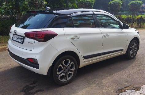 Hyundai I20 Active(2018-2020) 1.2 Sx Dual Tone