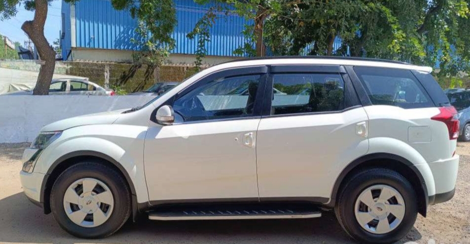 Mahindra Xuv500(2018-2020) W7