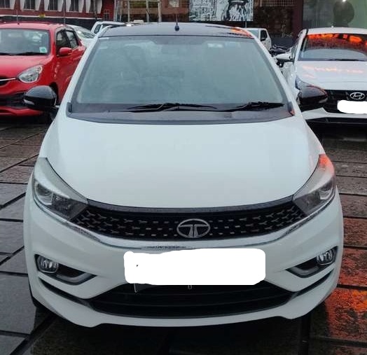Tata Tiago Revotron Xe