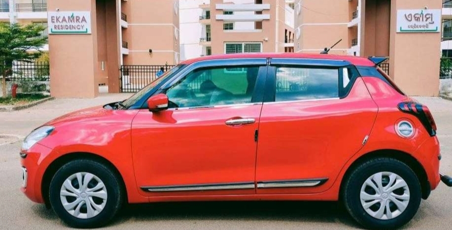 Maruti Suzuki Swift(2018-2019) Vxi Amt