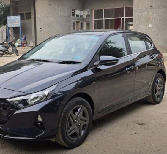 Hyundai I20(2020-2023) Sportz 1.2