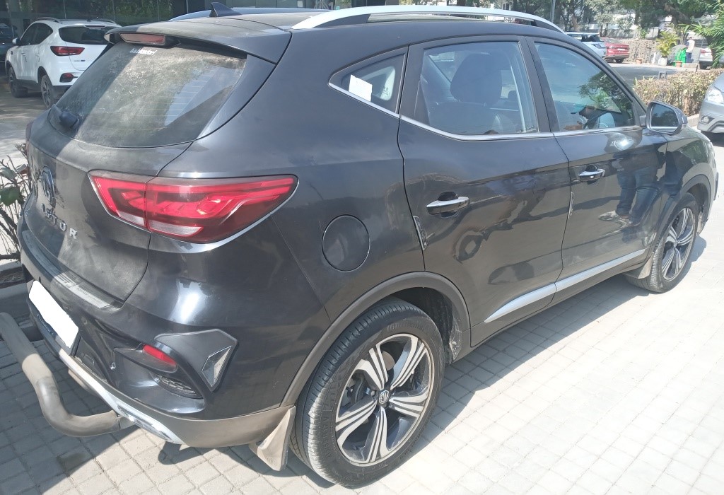 Mg Astor Sharp 1.5 Cvt Ivory