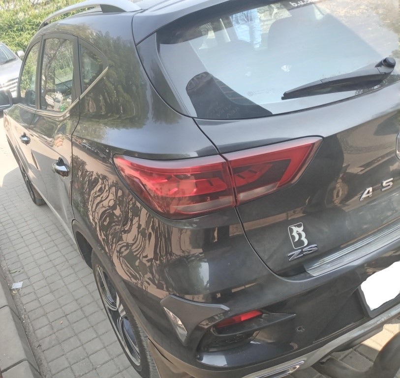 Mg Astor Sharp 1.5 Cvt Ivory