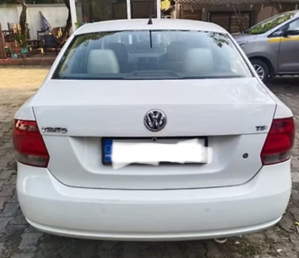 Volkswagen Vento(2014-2015) Highline Petrol At