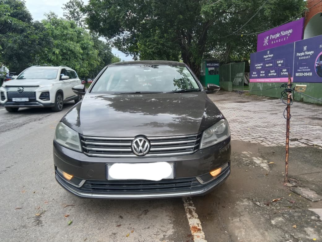 Volkswagen Passat(2007-2014) Comfortline Mt