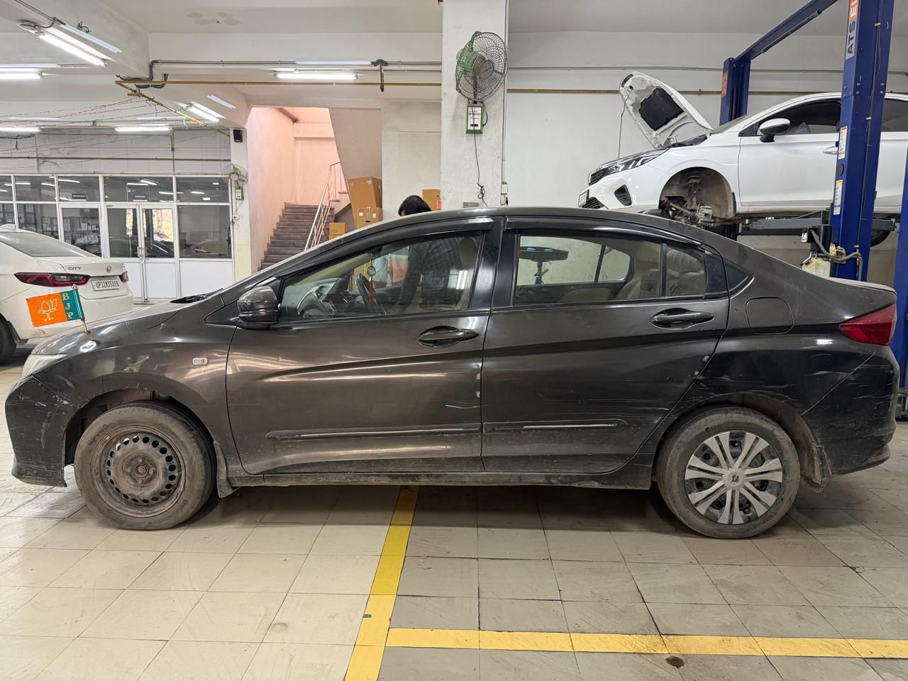 Honda City(2014-2017) Sv Petrol