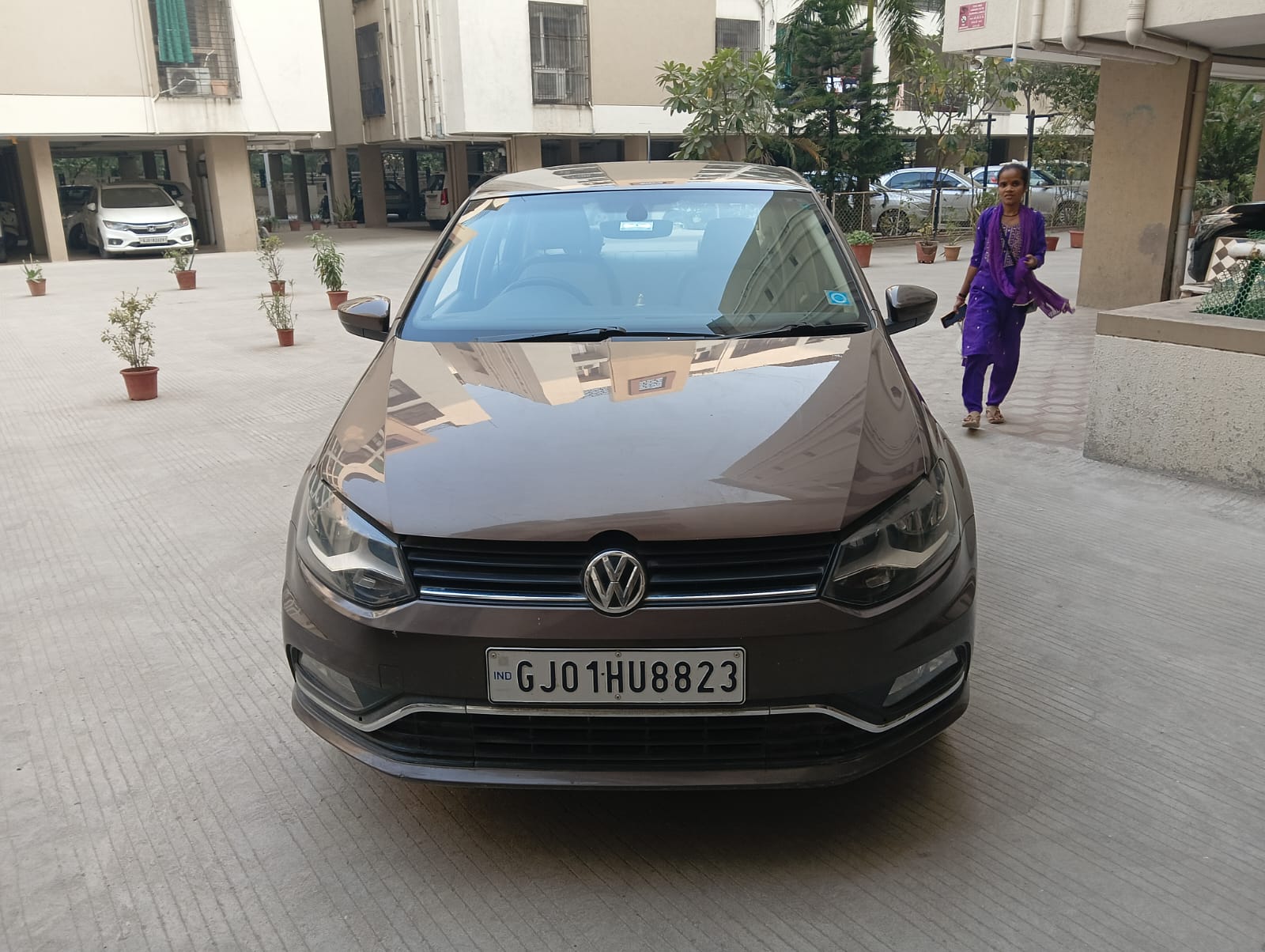 Volkswagen Ameo(2016-2019) Highline 1.2l Plus (p)