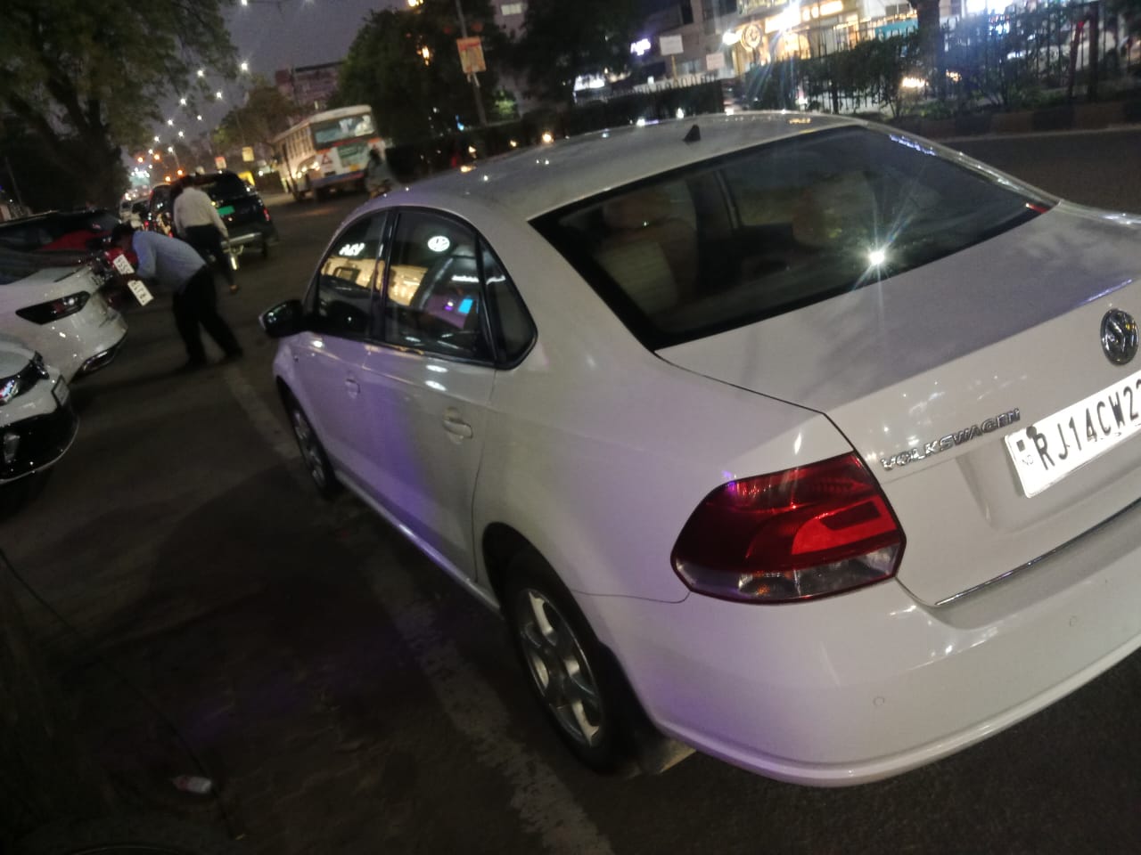 Volkswagen Vento(2012-2014) Highline Diesel