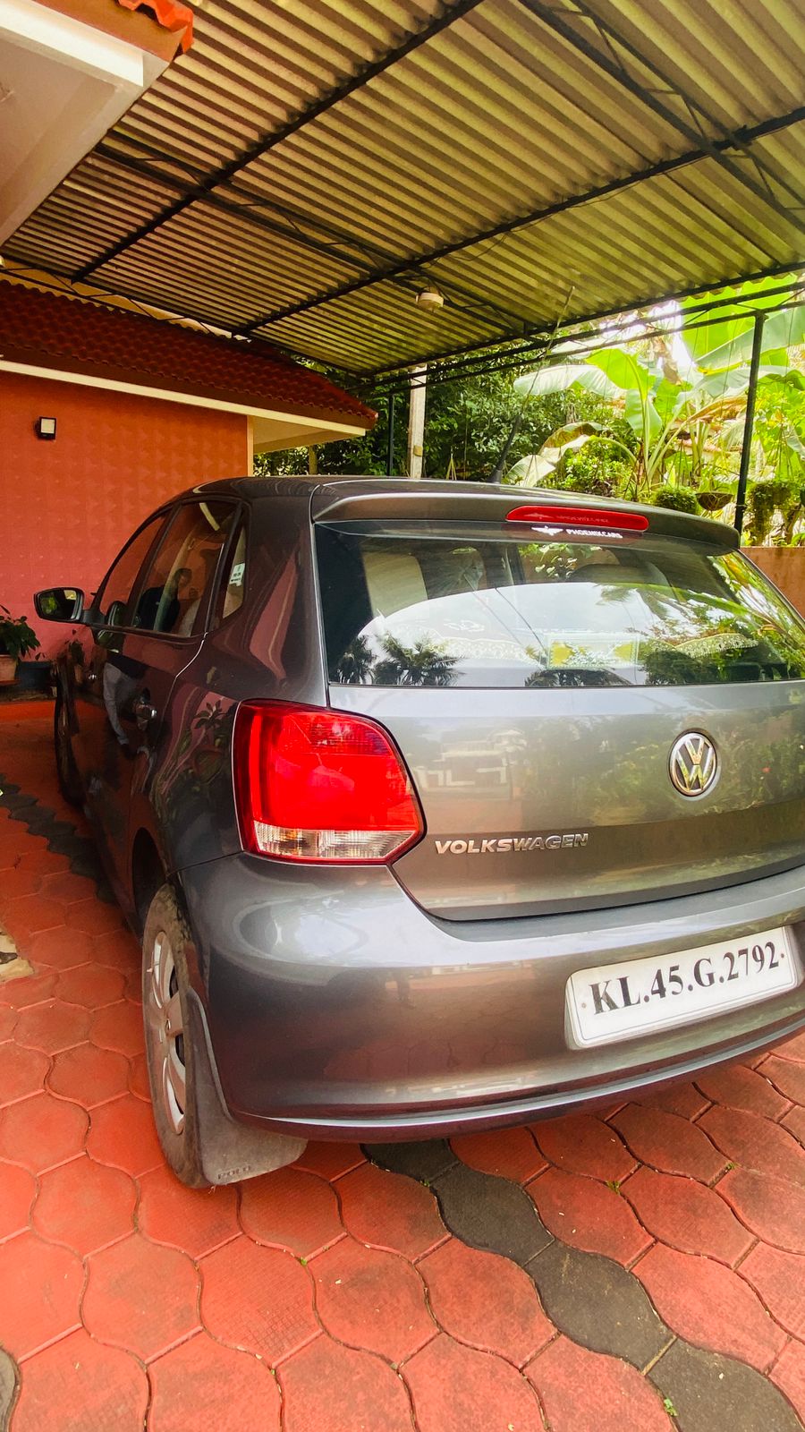 Volkswagen Polo(2010-2012) Comfortline 1.2l P