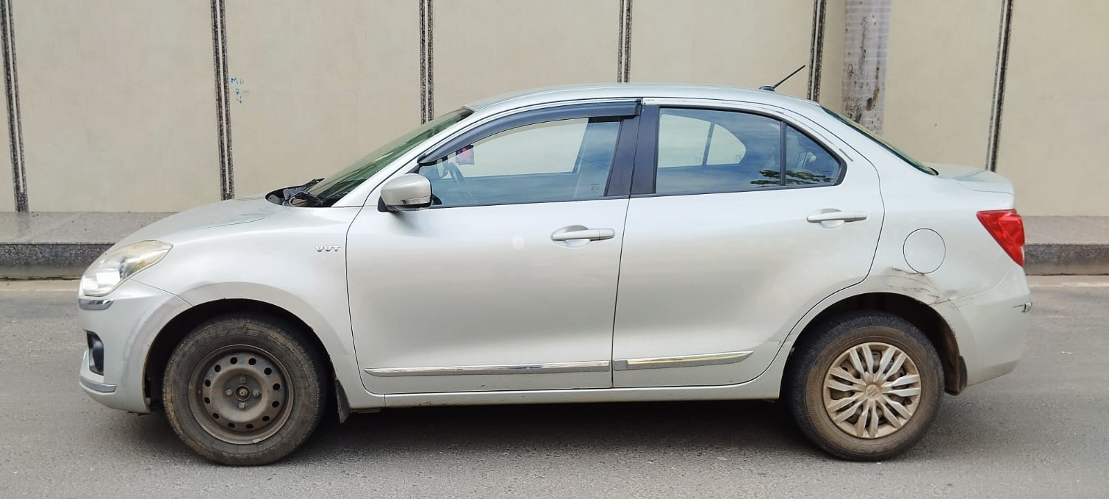Maruti Suzuki Dzire(2020-2024) Vxi