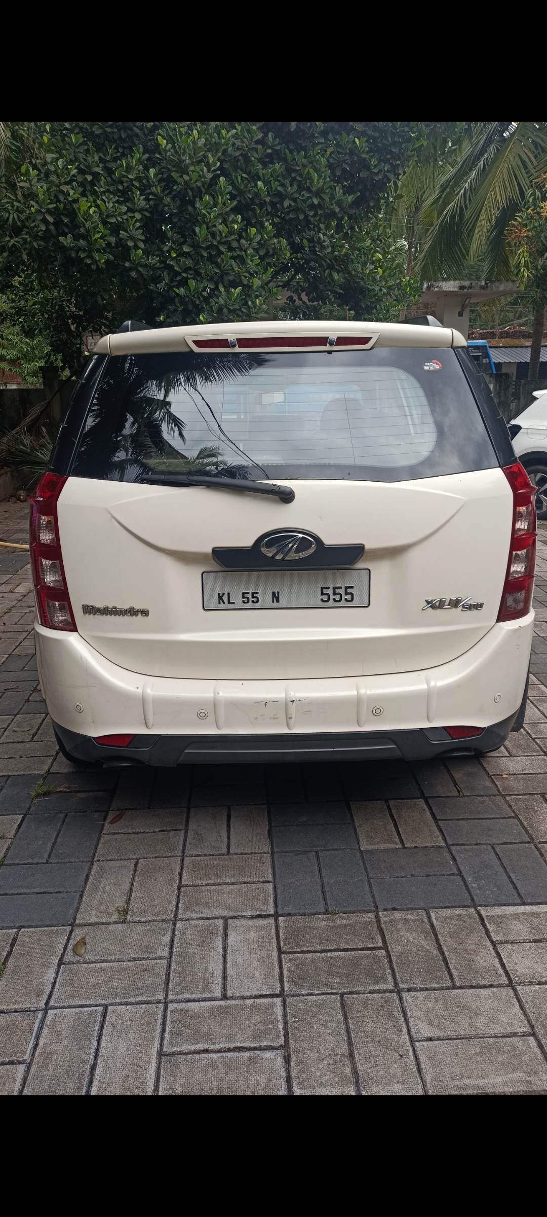 Mahindra Xuv500(2011-2015) W8 2013
