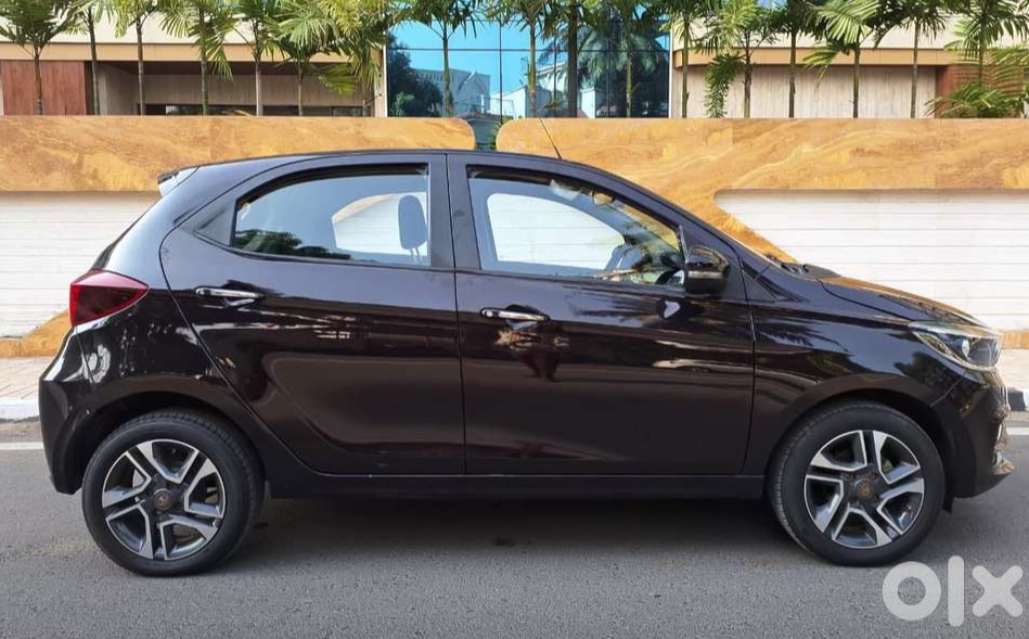 Tata Tiago Revotron Xza Plus