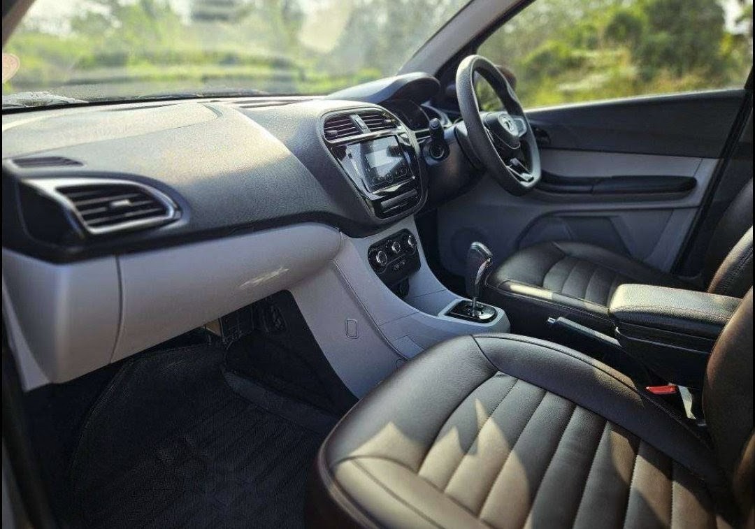Tata Tiago Revotron Xta