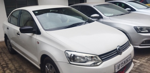 Volkswagen Vento(2010-2012) Trendline Petrol