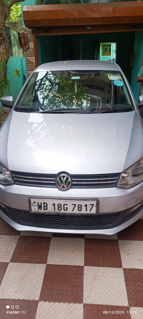 Volkswagen Polo(2010-2012) Highline 1.2l P