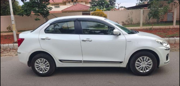 Maruti Suzuki Dzire(2017-2020) Vxi Amt