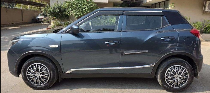 Mahindra Xuv300(2019-2020) 1.2 W8