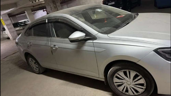 Volkswagen Virtus Topline 1.0 Tsi Mt