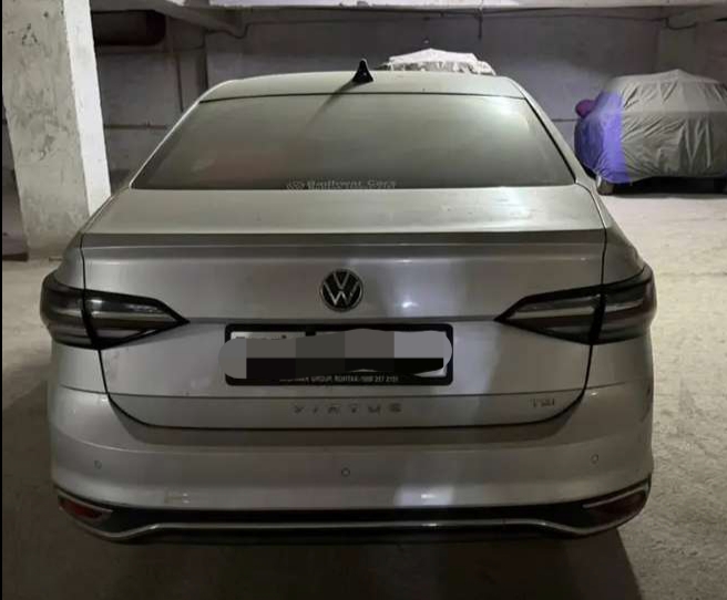 Volkswagen Virtus Topline 1.0 Tsi Mt