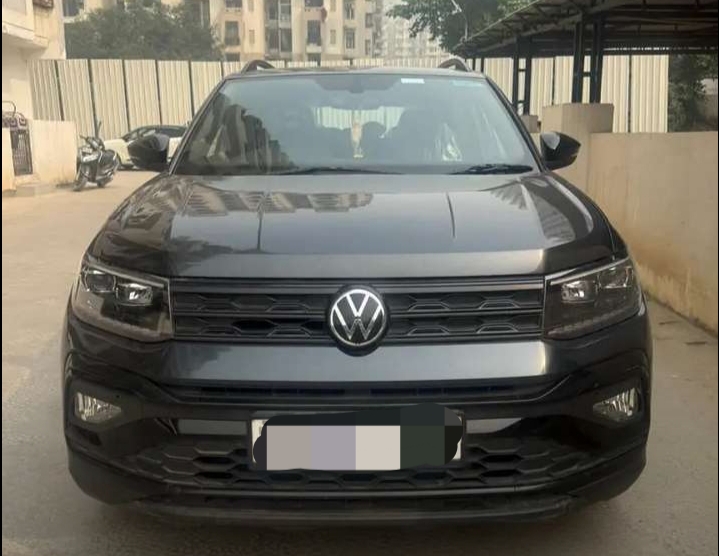 Volkswagen Taigun(2021-2023) Topline 1.0 Tsi At