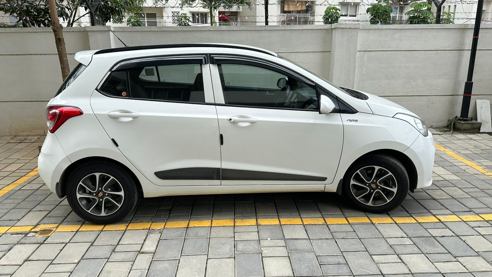 Hyundai Grand I10(2017-2020) Sportz O At 1.2 Kappa Vtvt