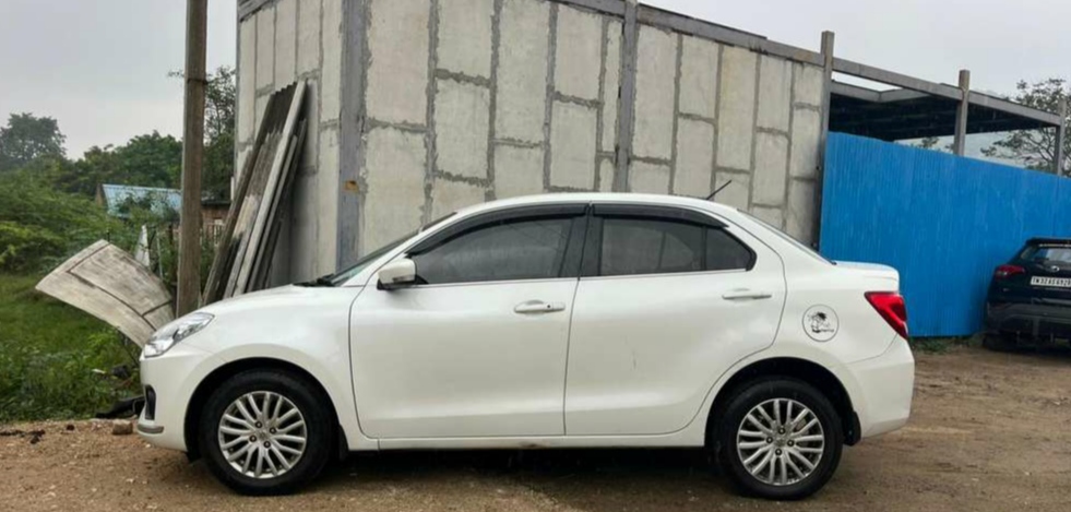 Maruti Suzuki Dzire(2017-2020) Zxi Plus Amt