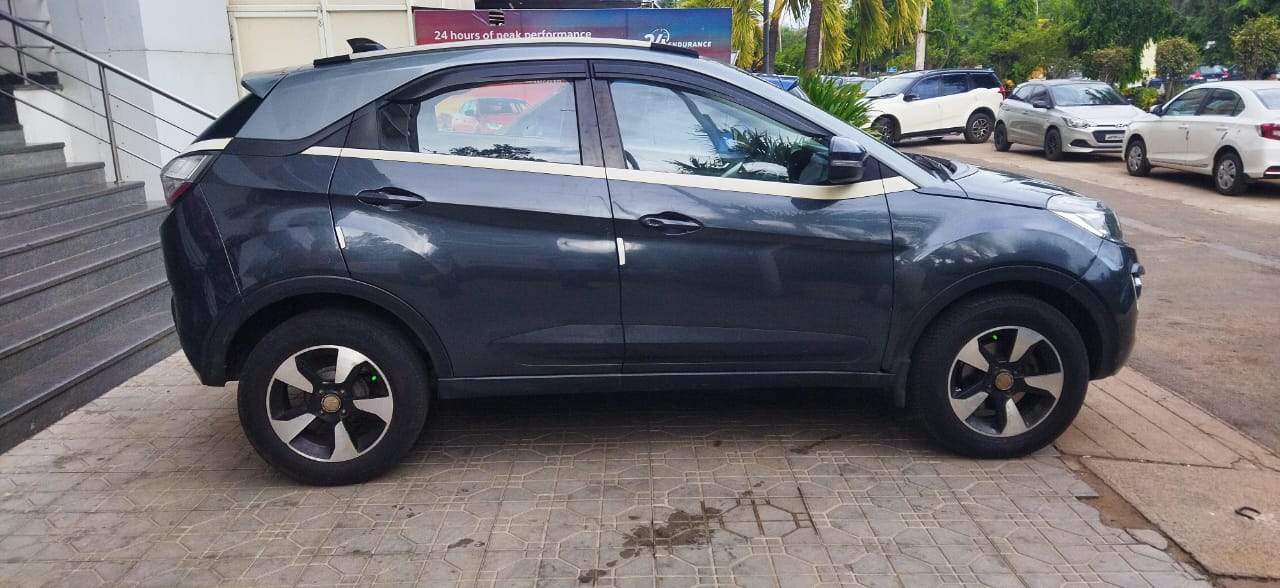 Tata Nexon(2017-2020) Xz Plus Diesel