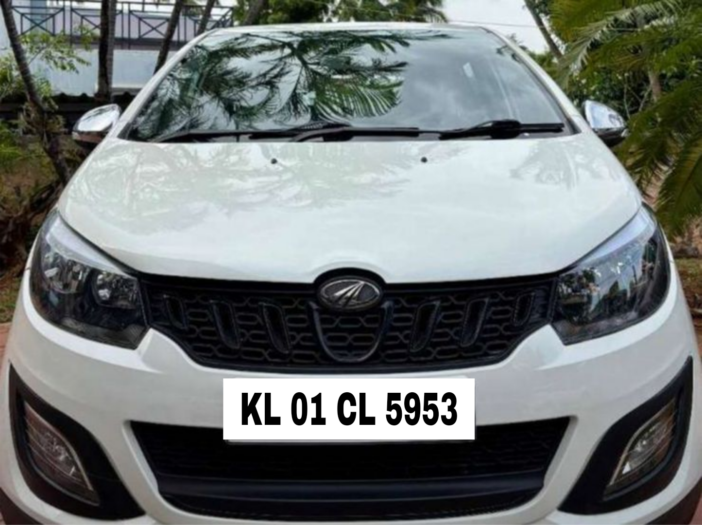 Mahindra Marazzo(2018-2020) M6 8 Str