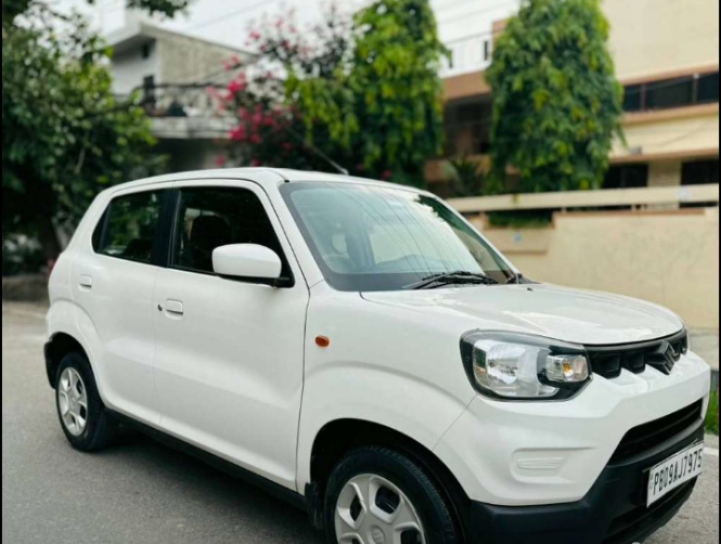 Maruti Suzuki S-presso Vxi