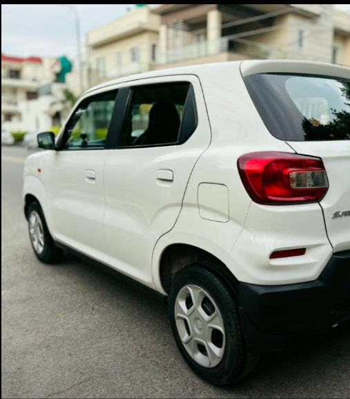 Maruti Suzuki S-presso Vxi